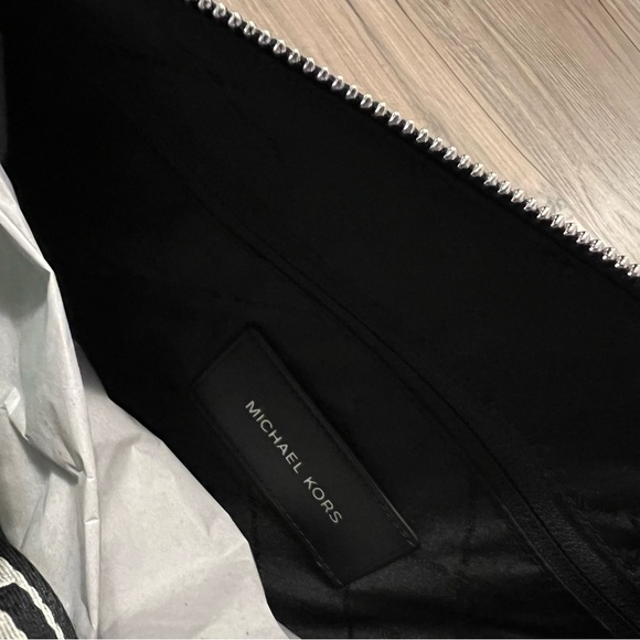 Michael Kors Cooper Duffle Weekender Bag - Black Multi NWT - Picture 8 of 10